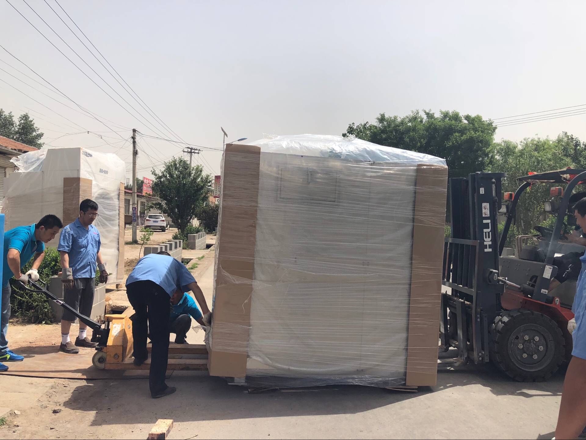 水洗廠設備送貨既辛苦又快樂 水洗廠設備送貨既辛苦又快樂